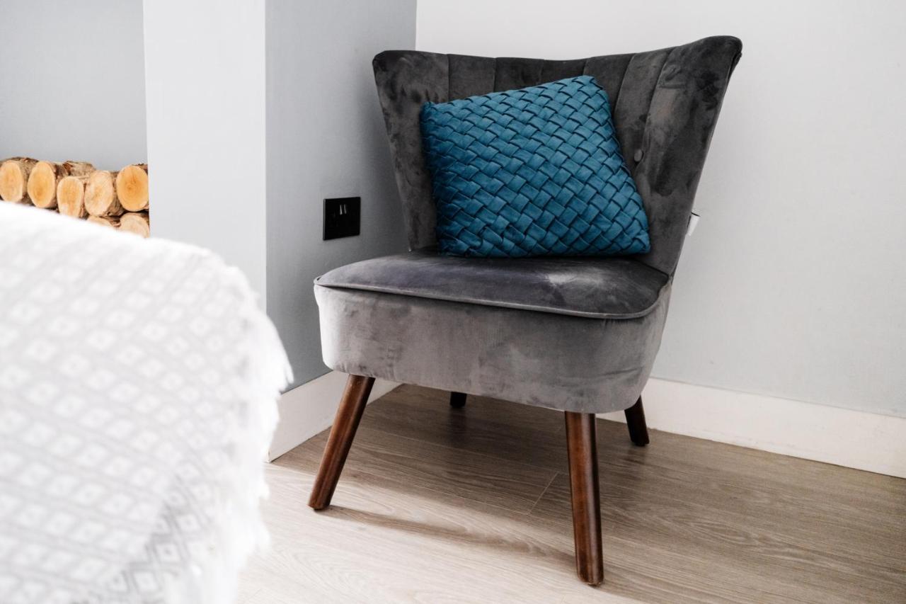Churnet Valley Townhouse - Modern Cheadle House Villa Екстериор снимка